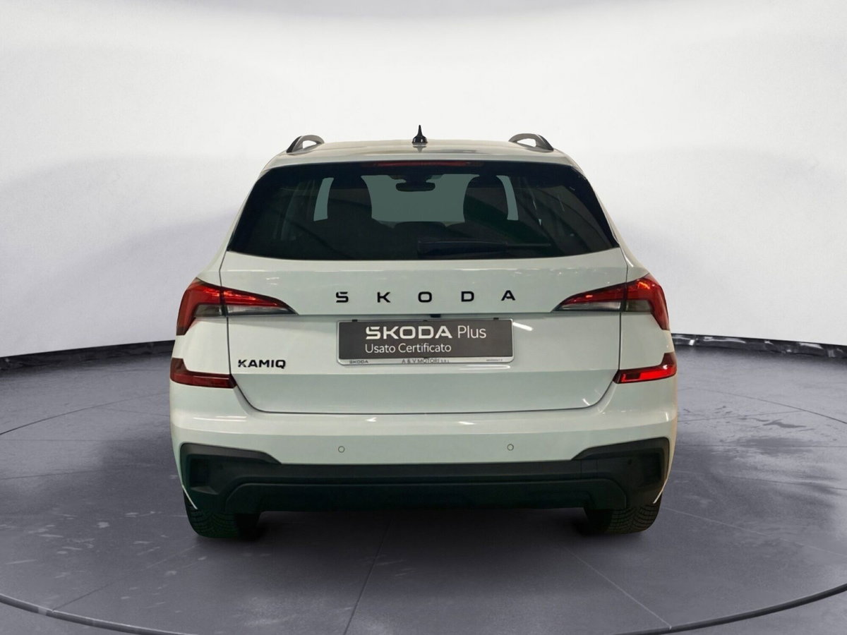 Skoda Kamiq 1.0 tsi Black Dots 115cv dsg (6)