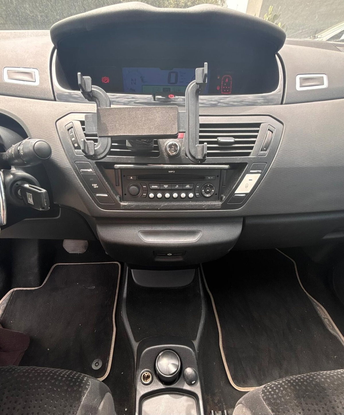 Citroen C4 Gran Picasso 2.0 HDi 138 FAP CMP6 Exclusive Style (17)