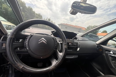 Citroen C4 Gran Picasso 2.0 HDi 138 FAP CMP6 Exclusive Style (18)