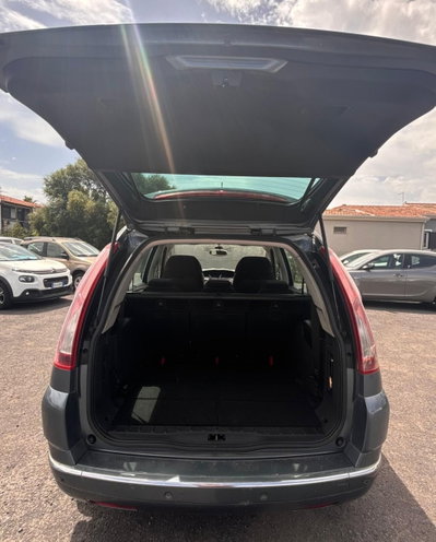 Citroen C4 Gran Picasso 2.0 HDi 138 FAP CMP6 Exclusive Style (6)