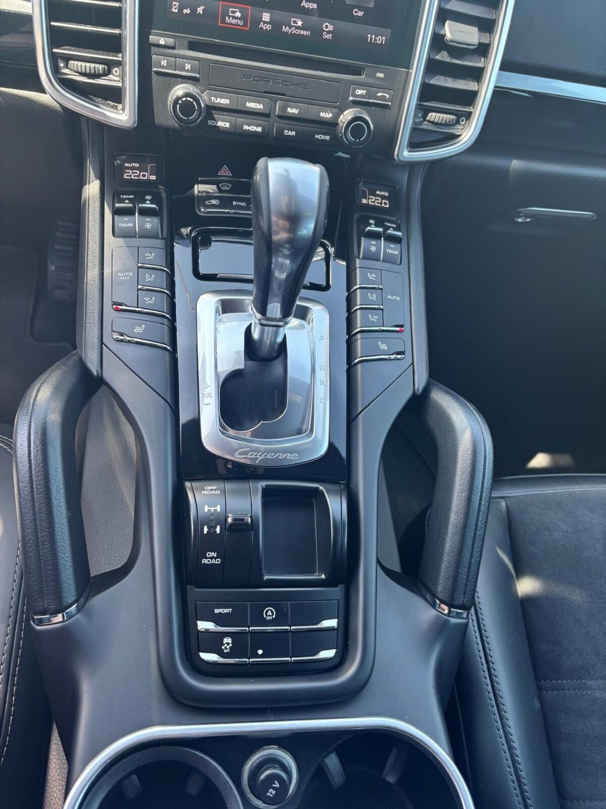 Porsche Cayenne 3.0 Diesel Platinum Edition (19)