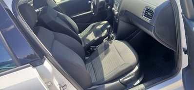 Volkswagen Polo 1.6 TDI 90CV DPF 5 porte Highline (16)