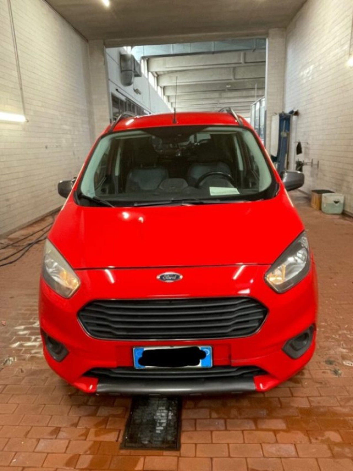 Ford Tourneo Courier 1.0 EcoBoost 100 CV Sport (13)