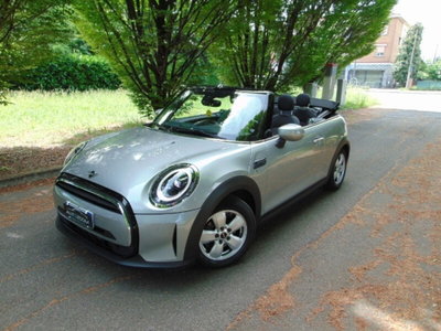 MINI Mini Cabrio 1.5 Cooper Essential Cabrio (3)