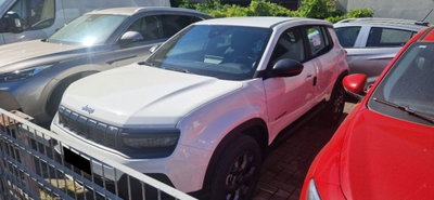 Jeep Avenger 1.2 turbo Summit fwd 100cv (3)