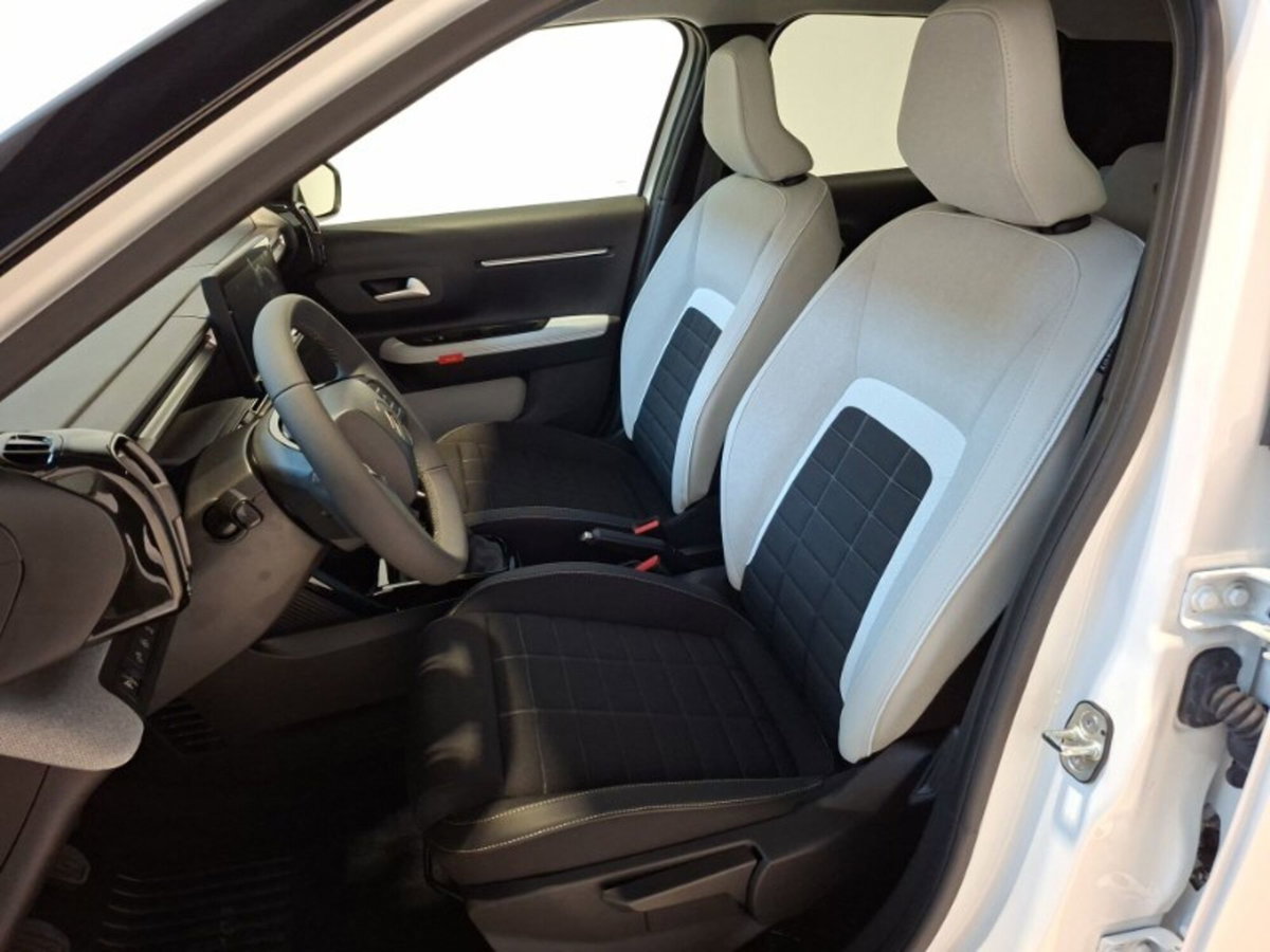 Citroen C3 1.2 puretech turbo Max 100cv s&s (19)