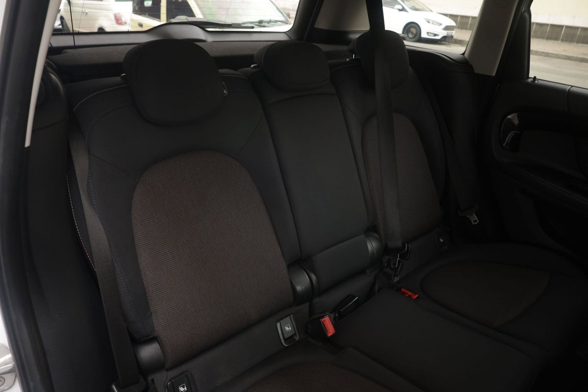 MINI Mini Countryman 2.0 Cooper D Hype Countryman (13)