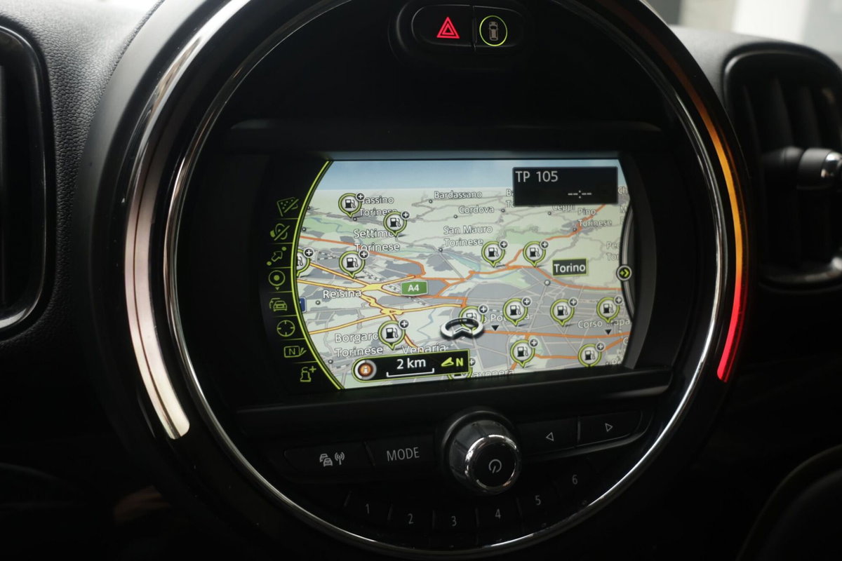 MINI Mini Countryman 2.0 Cooper D Hype Countryman (7)