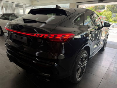 Audi Q4 Sportback 40 S line edition (4)