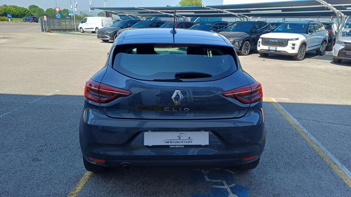 Renault Clio TCe 90 CV 5 porte Business (4)
