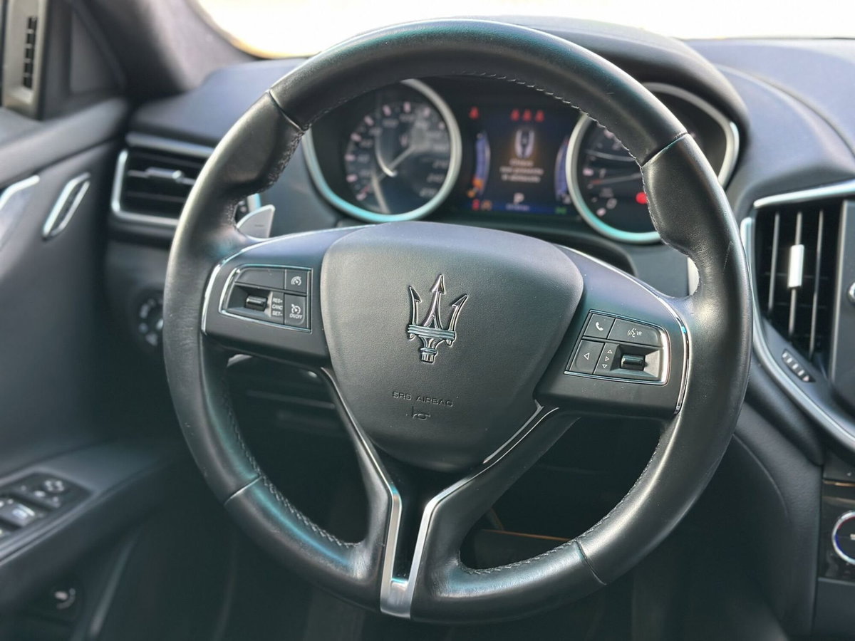 Maserati Ghibli Ghibli V6 Diesel (11)