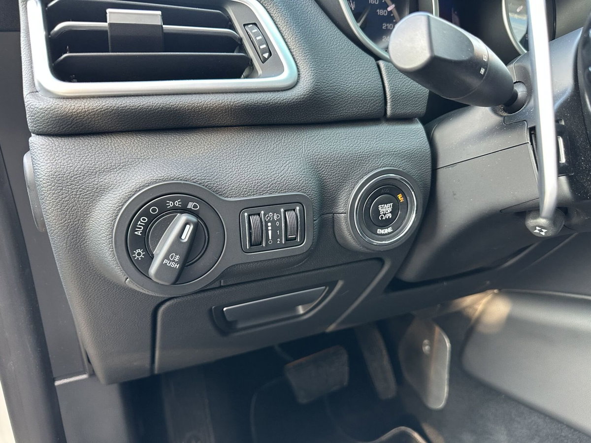 Maserati Ghibli Ghibli V6 Diesel (19)