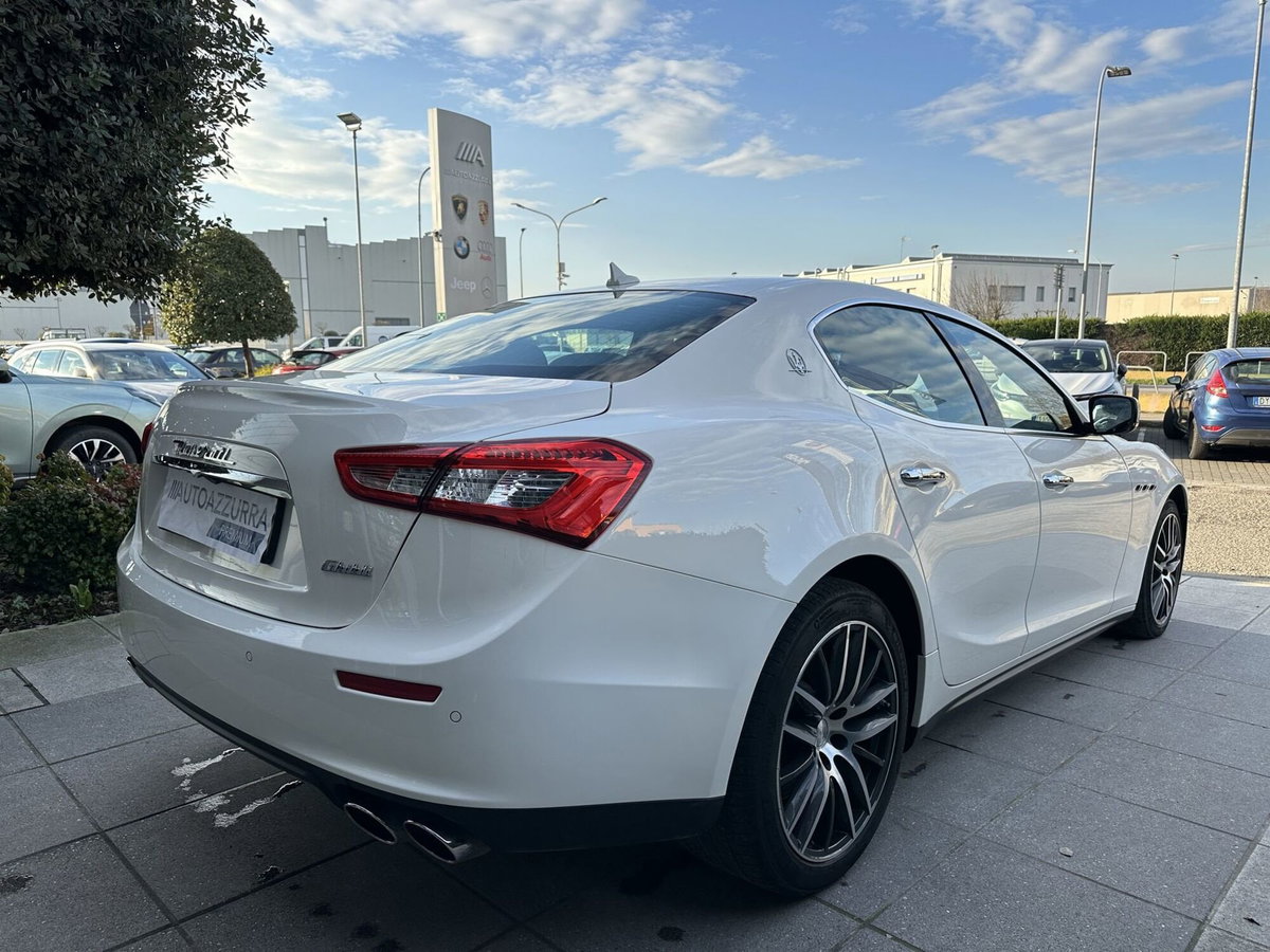 Maserati Ghibli Ghibli V6 Diesel (4)