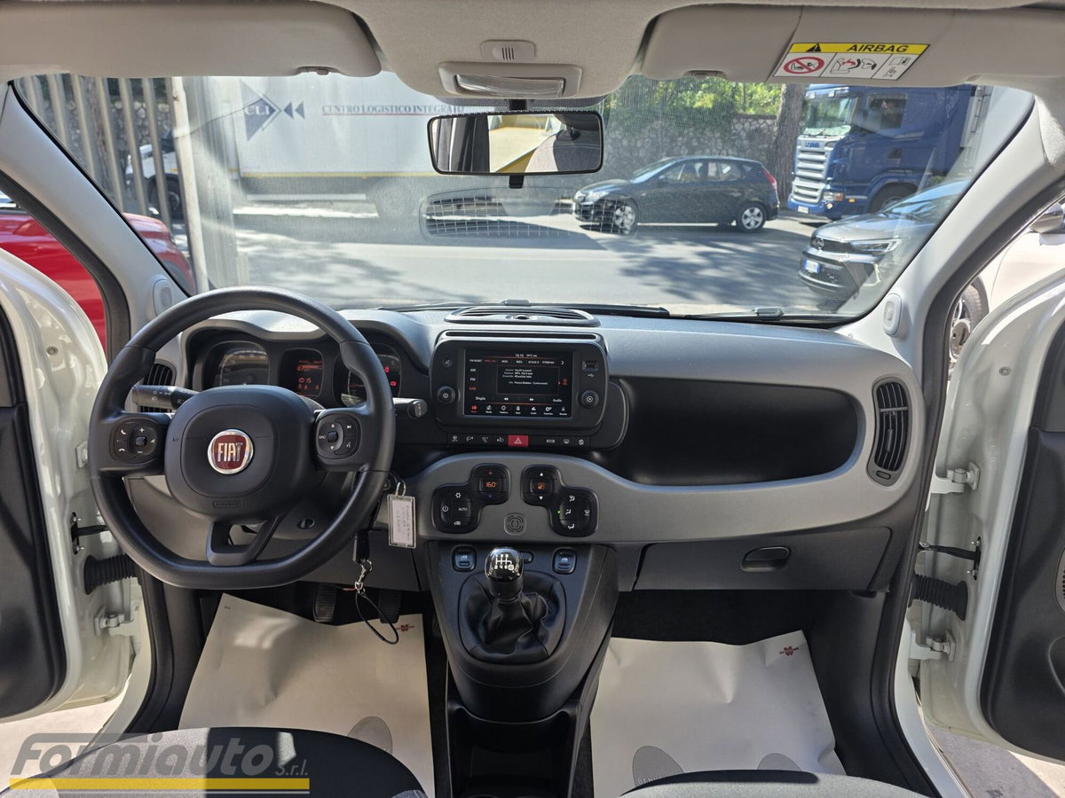 Fiat Panda 1.0 FireFly S&S Hybrid City Cross (12)