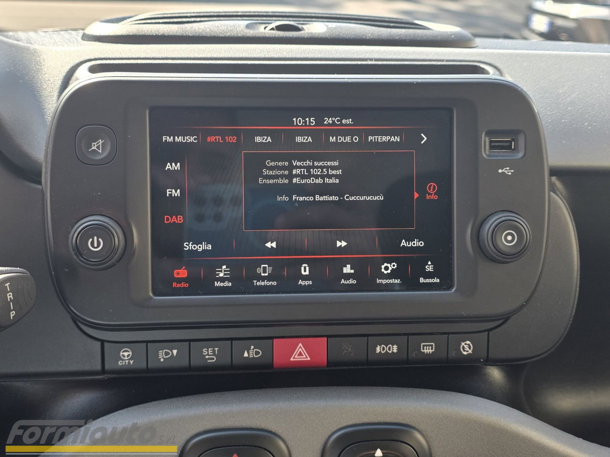 Fiat Panda 1.0 FireFly S&S Hybrid City Cross (14)
