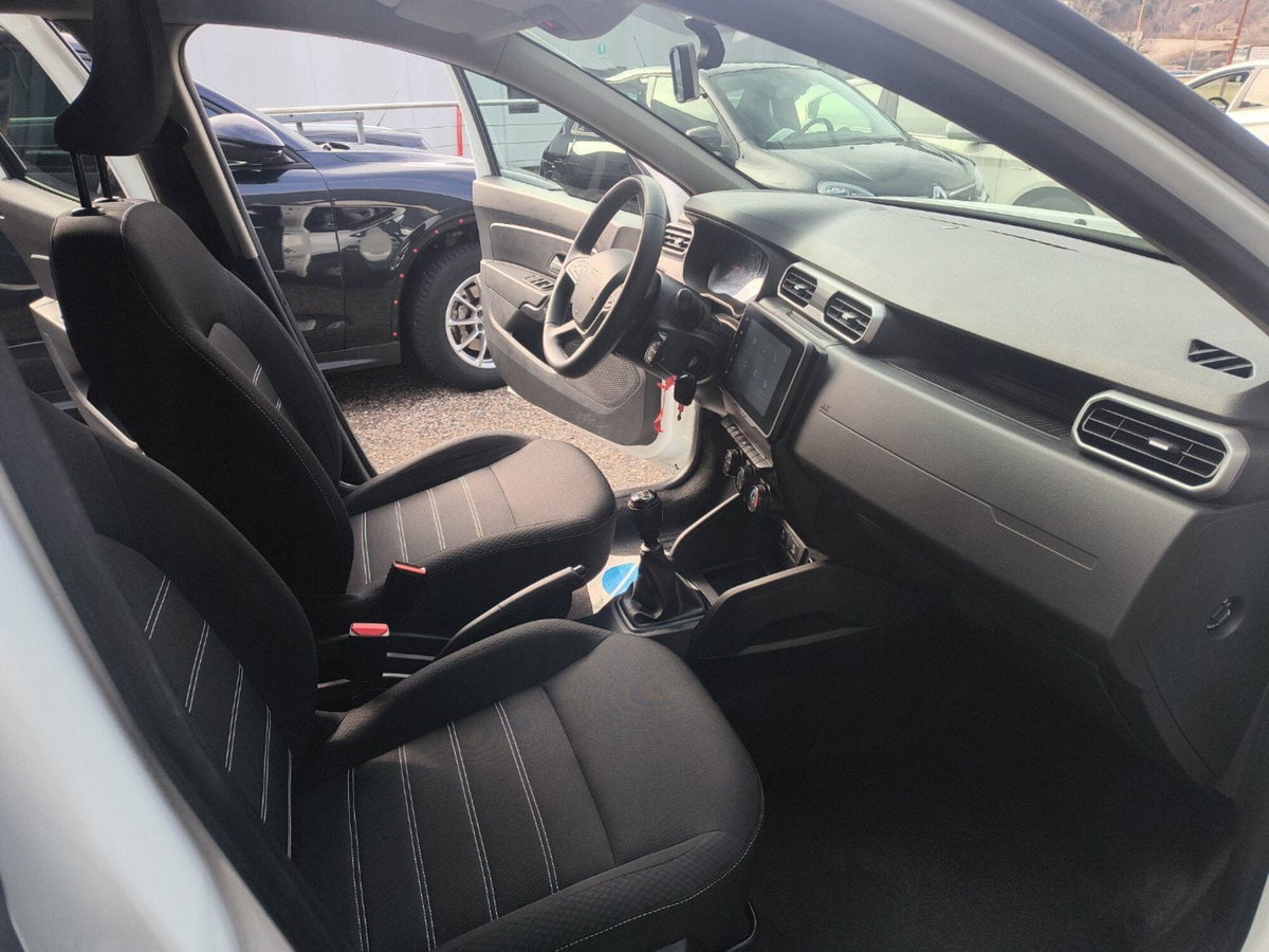 Dacia Duster 1.0 TCe GPL 4x2 Expression (13)