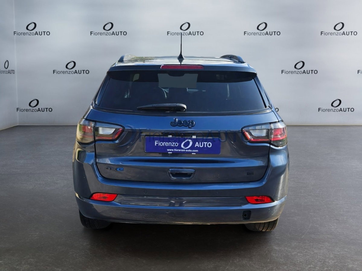 Jeep Compass 1.3 T4 240CV PHEV AT6 4xe S (3)