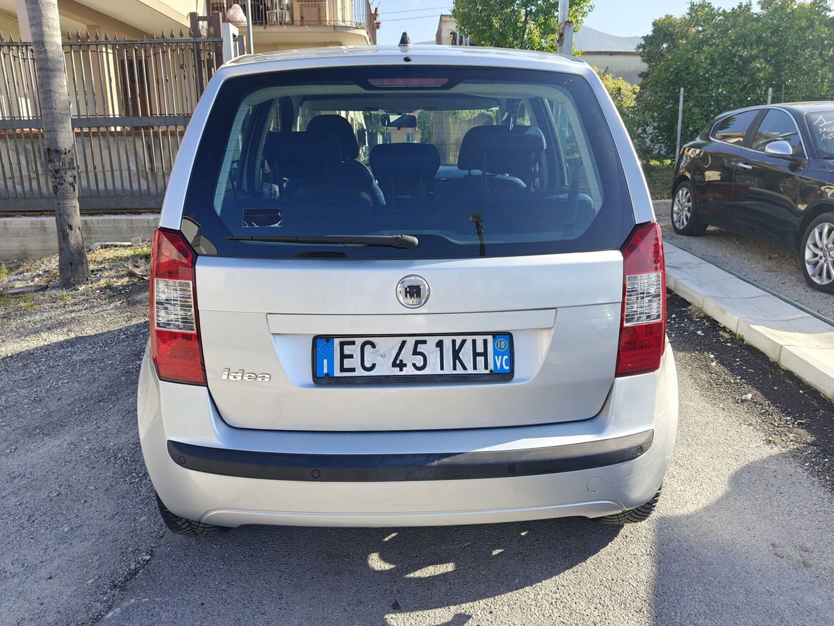 Fiat Idea 1.4 Dynamic GPL (3)