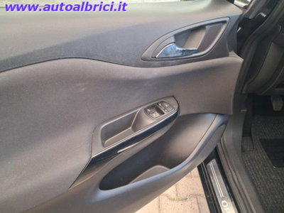 Opel Corsa 1.2 5 porte 120 Anniversary (10)
