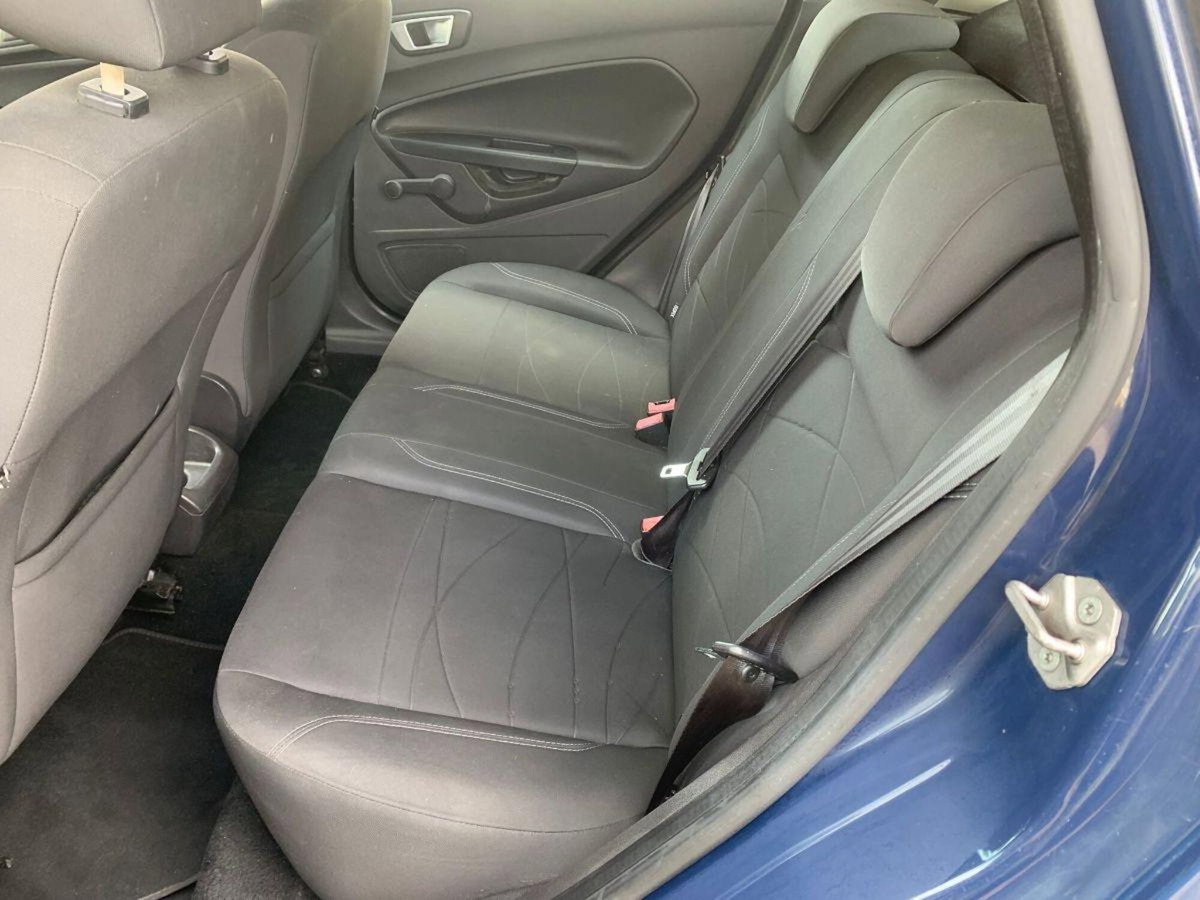 Ford Fiesta 1.2 60CV 5p. Tit. (12)