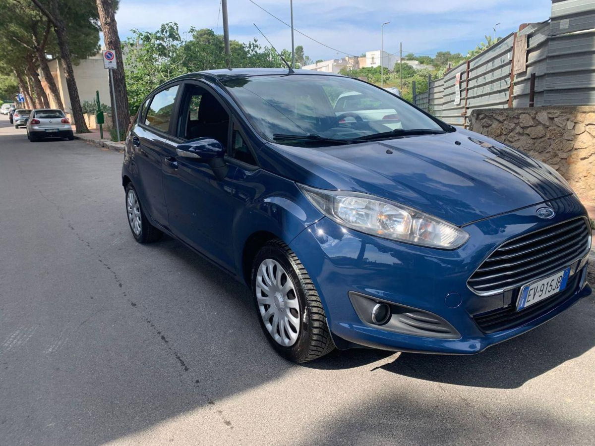 Ford Fiesta 1.2 60CV 5p. Tit. (3)