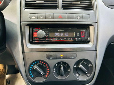Fiat Grande Punto 1.3 MJT 75 CV 5 porte S&S Actual (14)