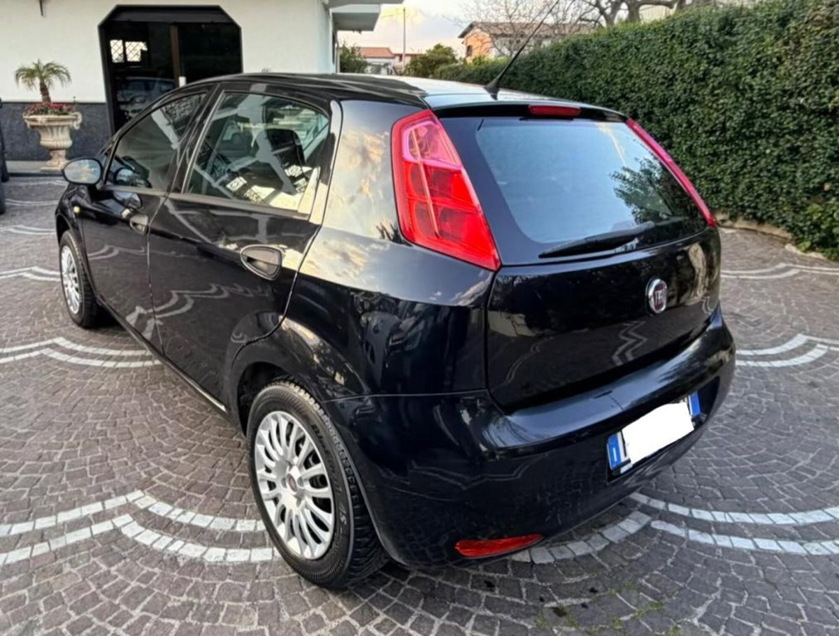 Fiat Punto 1.2 8V 5 porte Street (6)