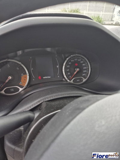 Jeep Renegade 1.6 Mjt 120 CV Longitude (17)