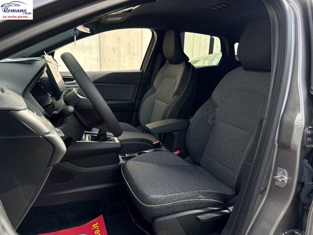 Renault Captur 1.2 eco-g Techno 120cv (7)