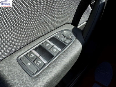 Renault Captur 1.2 eco-g Techno 120cv (17)