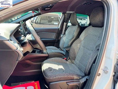 Renault Captur 1.2 eco-g Techno 120cv (7)