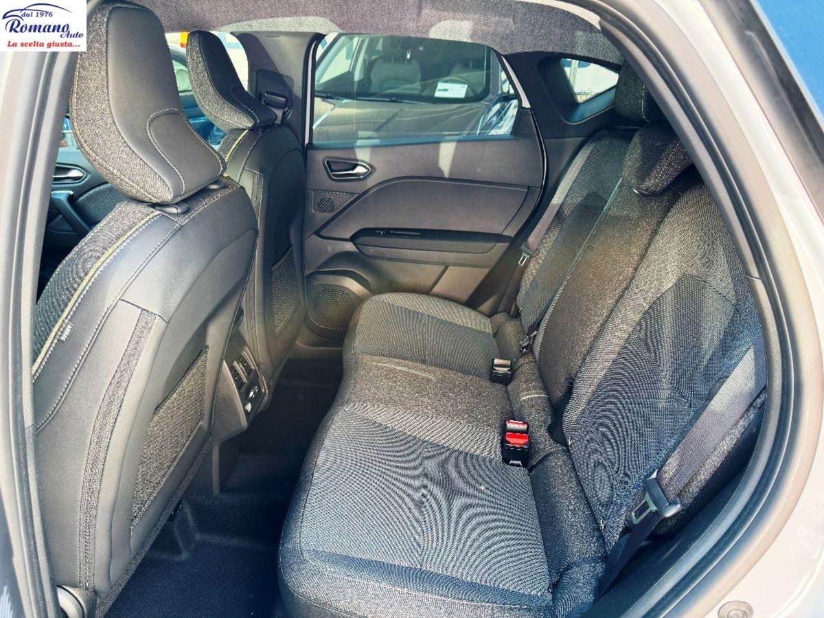Renault Captur 1.2 eco-g Techno 120cv (8)