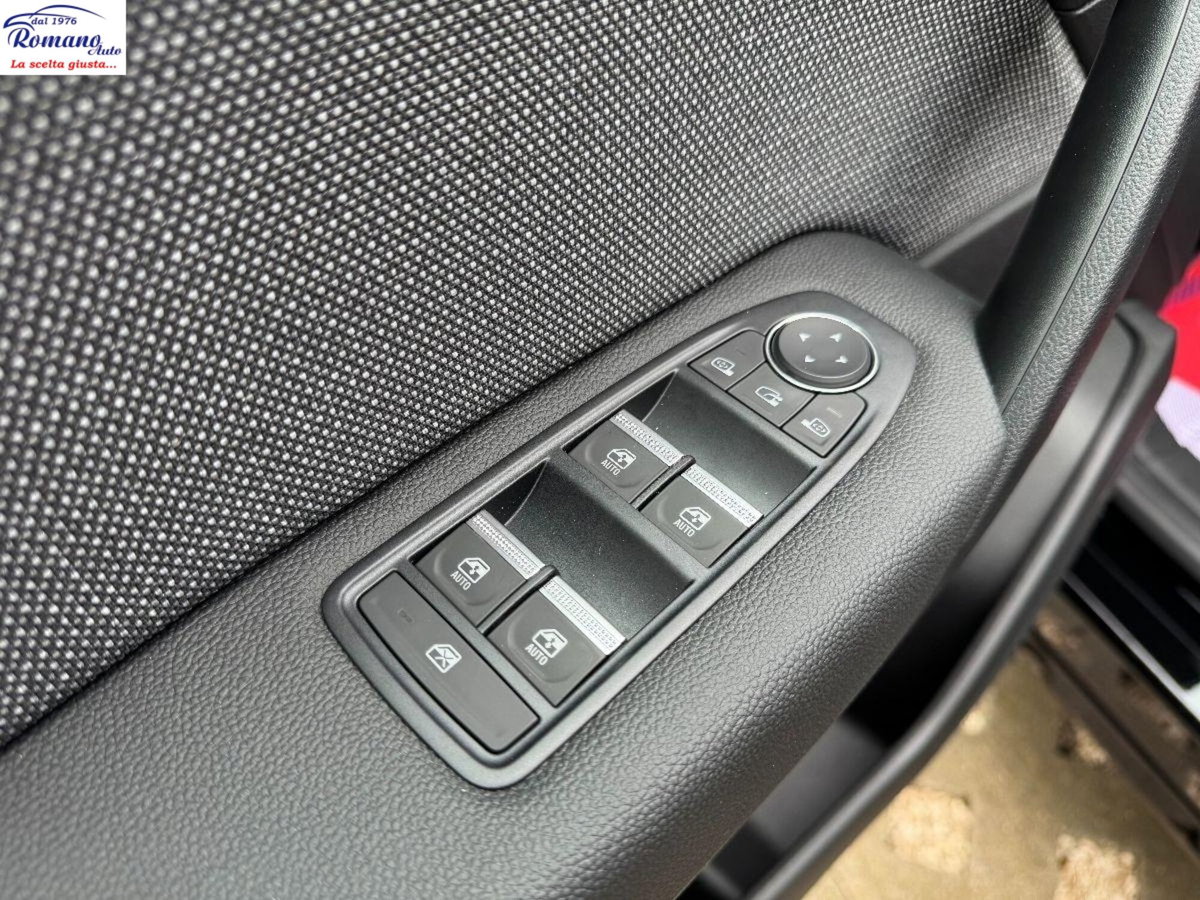 Renault Captur 1.2 eco-g Techno 120cv (11)