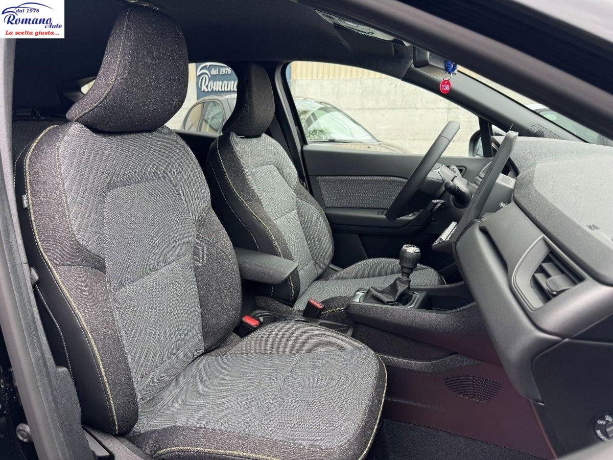 Renault Captur 1.2 eco-g Techno 120cv (9)