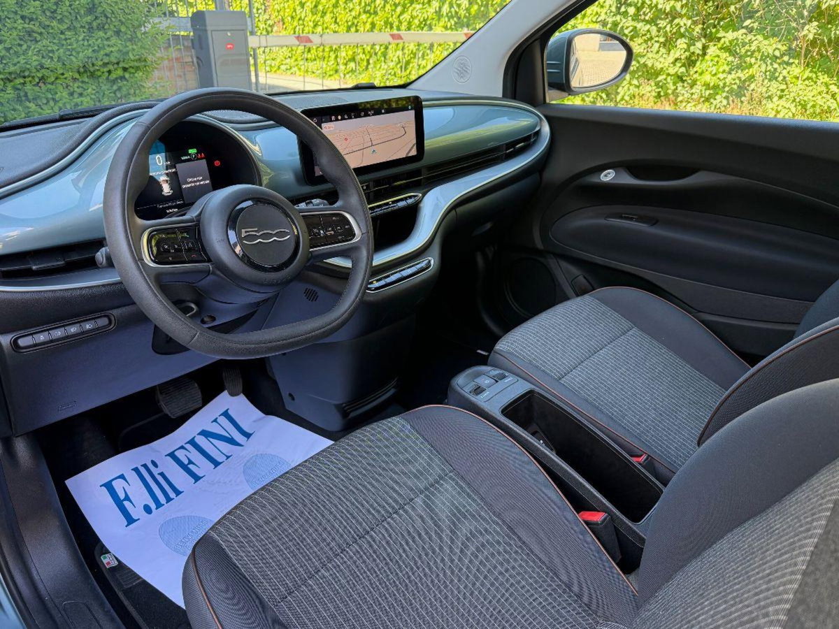 Fiat 500 Cabrio e Cabrio 42 kWh Icon (7)