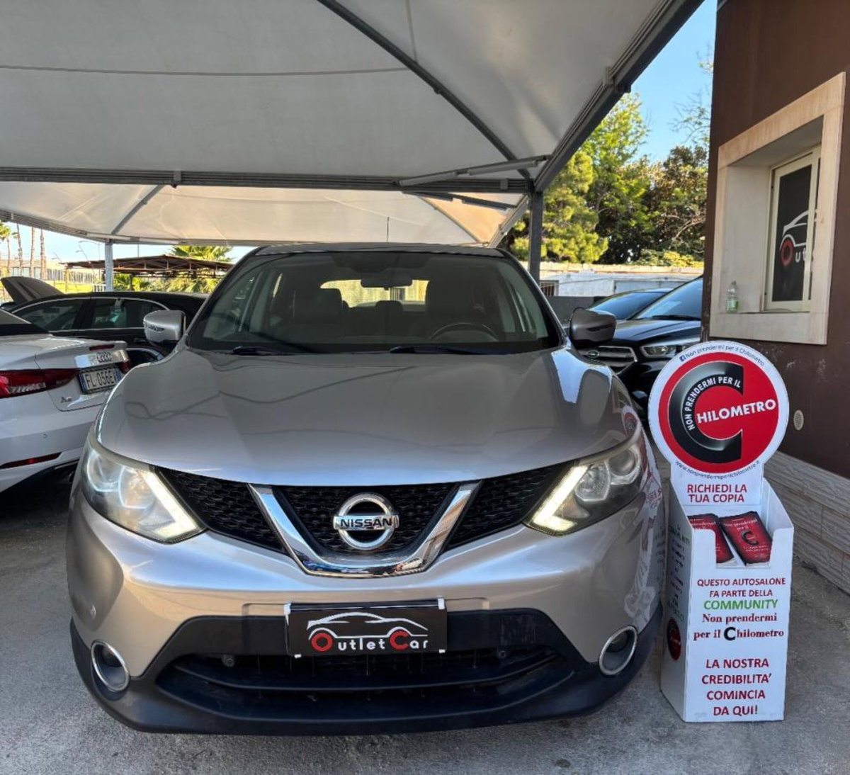 Nissan Qashqai 1.6 dCi DPF Acenta (2)