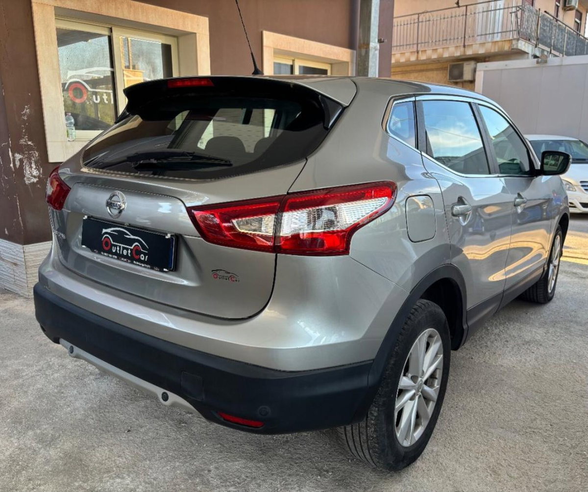 Nissan Qashqai 1.6 dCi DPF Acenta (5)