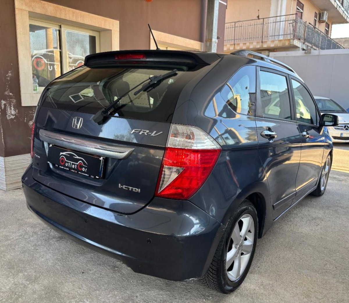 Honda FR-V 16V i-CTDi Comfort (5)
