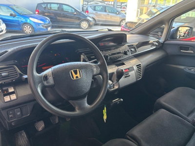 Honda FR-V 16V i-CTDi Comfort (9)