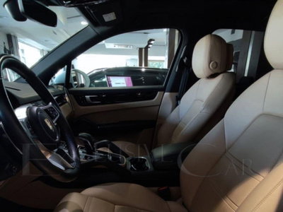 Porsche Cayenne 3.0 V6 (8)