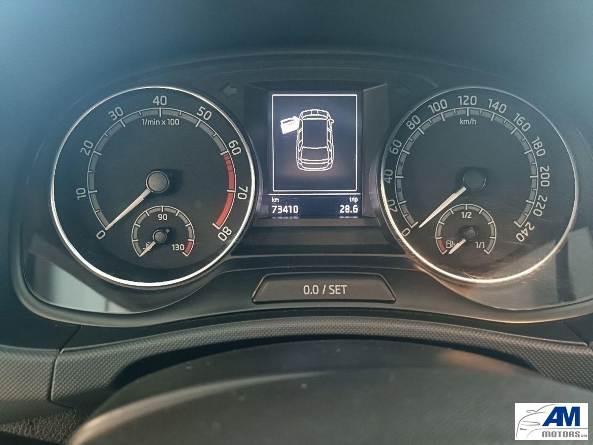 Skoda Fabia Station Wagon 1.0 TSI Wagon Business (12)