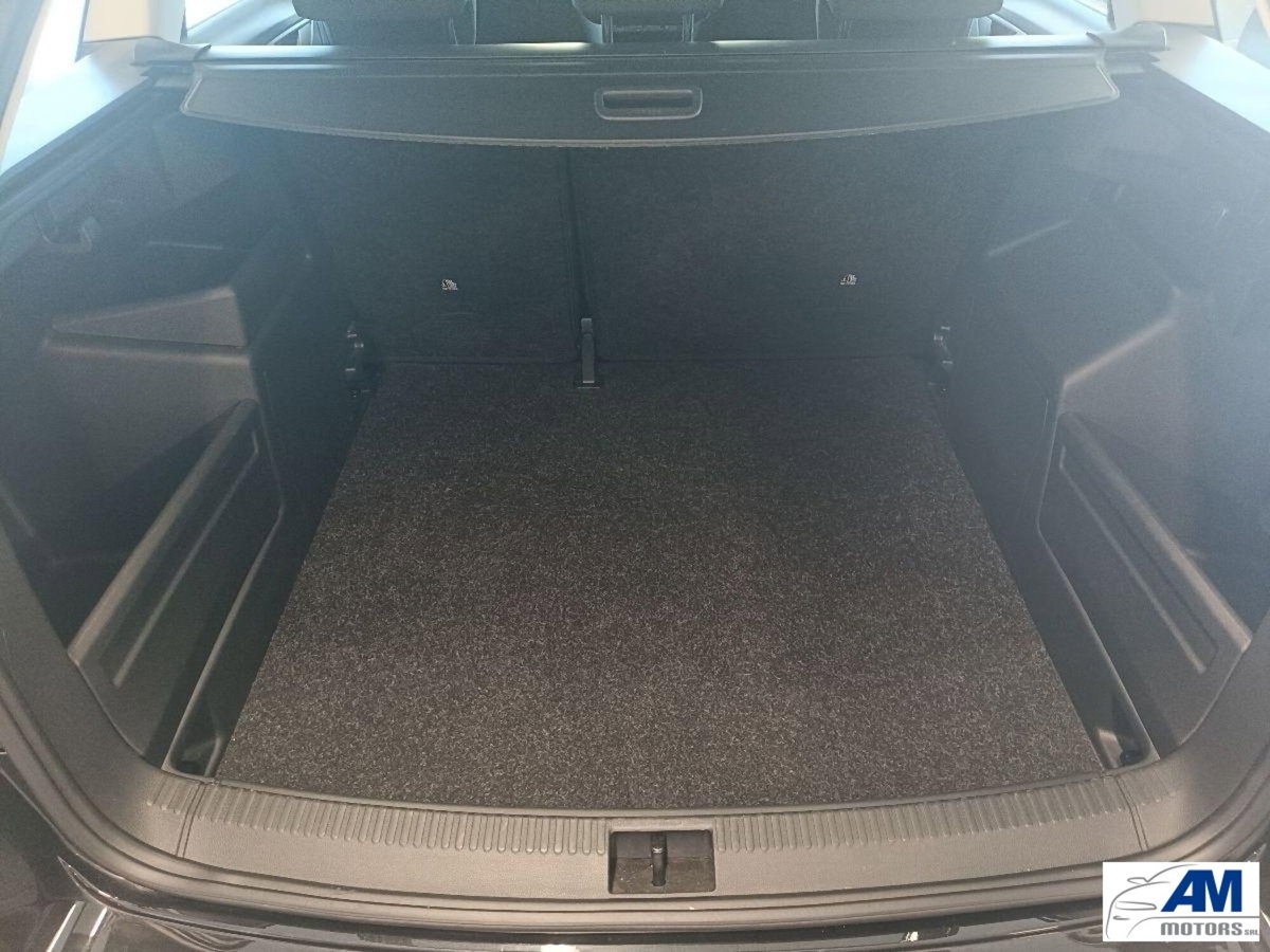 Skoda Fabia Station Wagon 1.0 TSI Wagon Business (7)