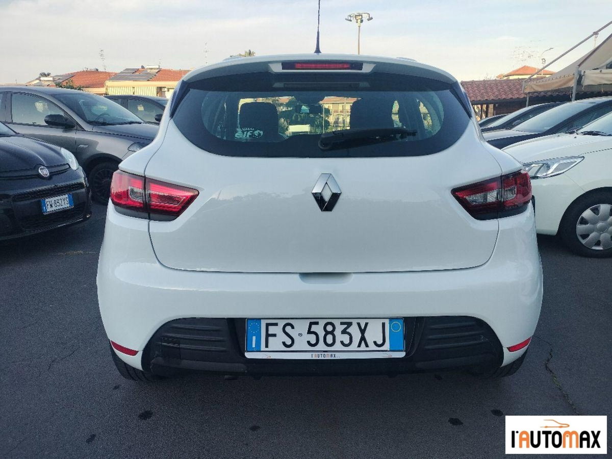 Renault Clio SporTour 1.5 dCi 75CV SporTour Dynamique Autocarro (5)