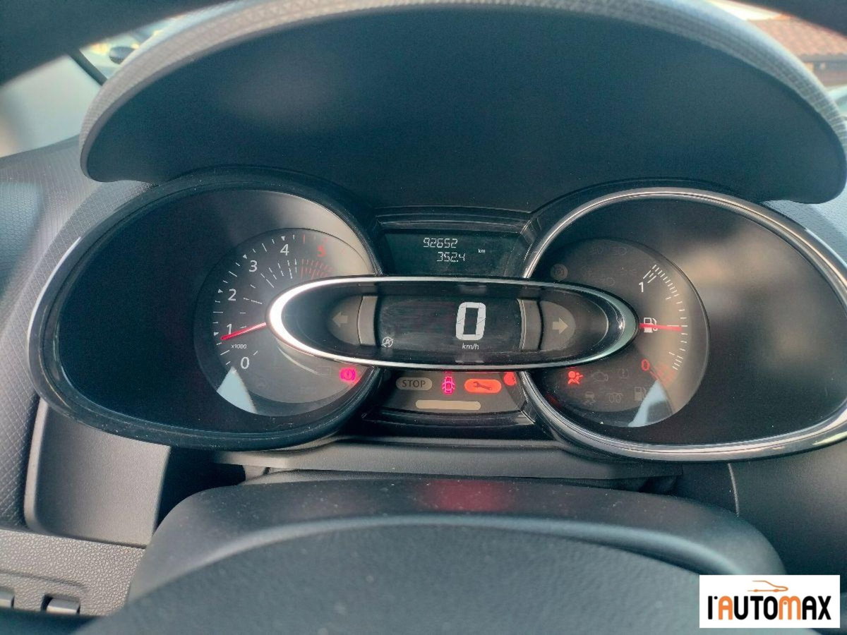 Renault Clio SporTour 1.5 dCi 75CV SporTour Dynamique Autocarro (8)