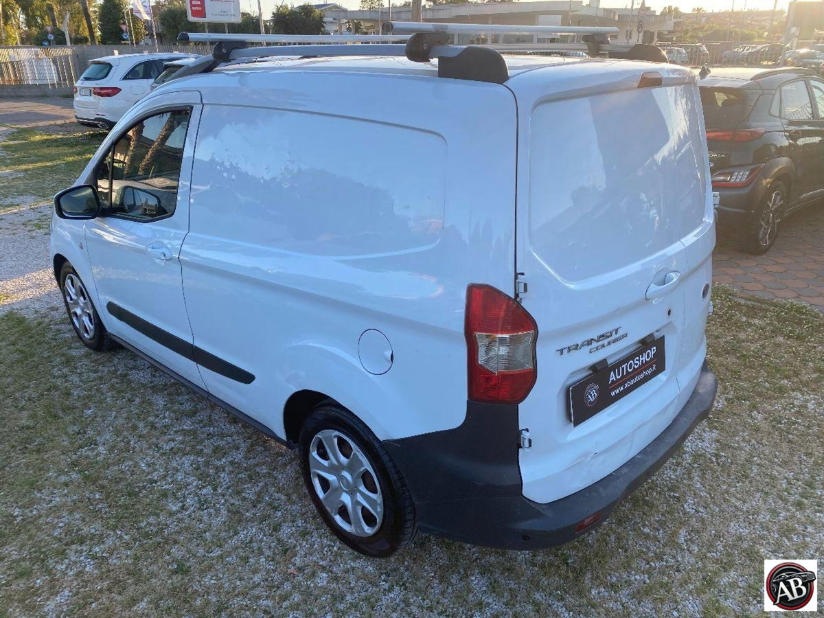 Ford Transit Courier 1.5 TDCi 75CV  Trend (11)