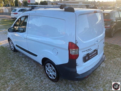 Ford Transit Courier 1.5 TDCi 75CV  Trend (11)