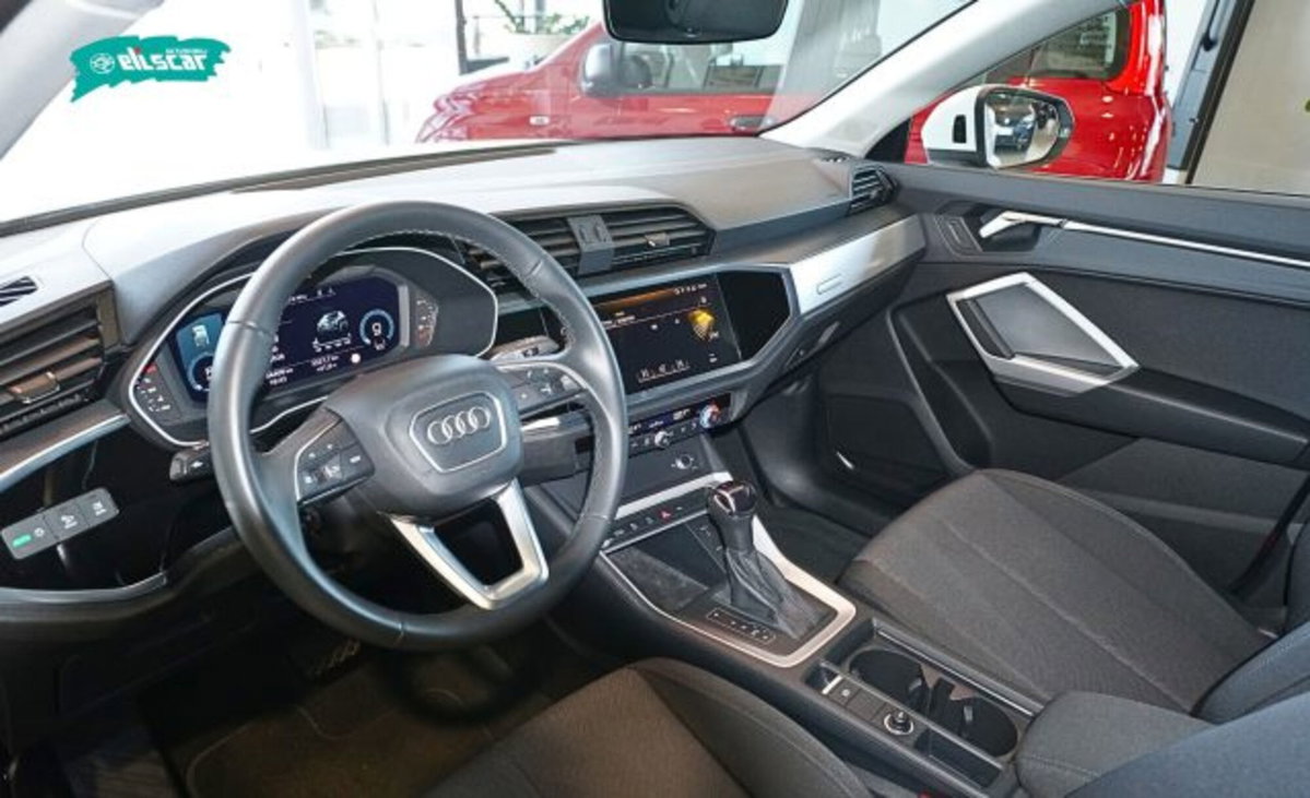 Audi Q3 2.0 tdi Business Advanced 150cv s-tronic (6)