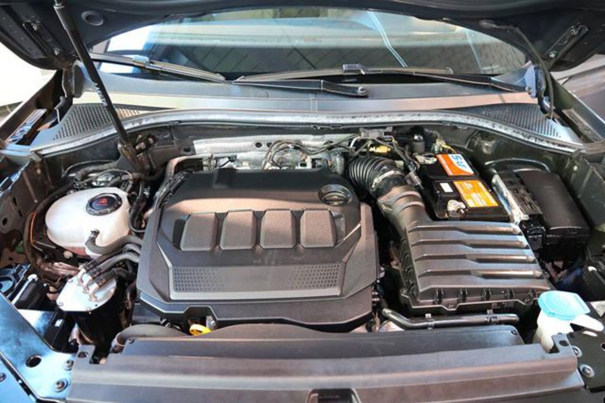 Volkswagen Tiguan 2.0 TDI 150 CV SCR DSG 4MOTION Life (11)
