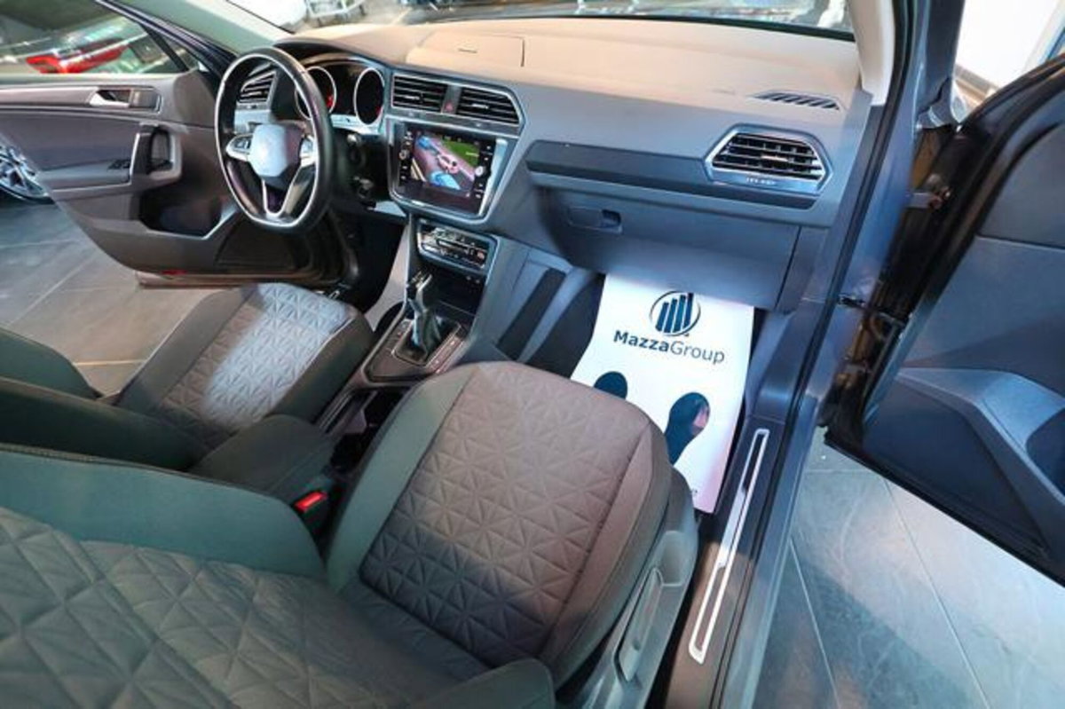 Volkswagen Tiguan 2.0 TDI 150 CV SCR DSG 4MOTION Life (15)