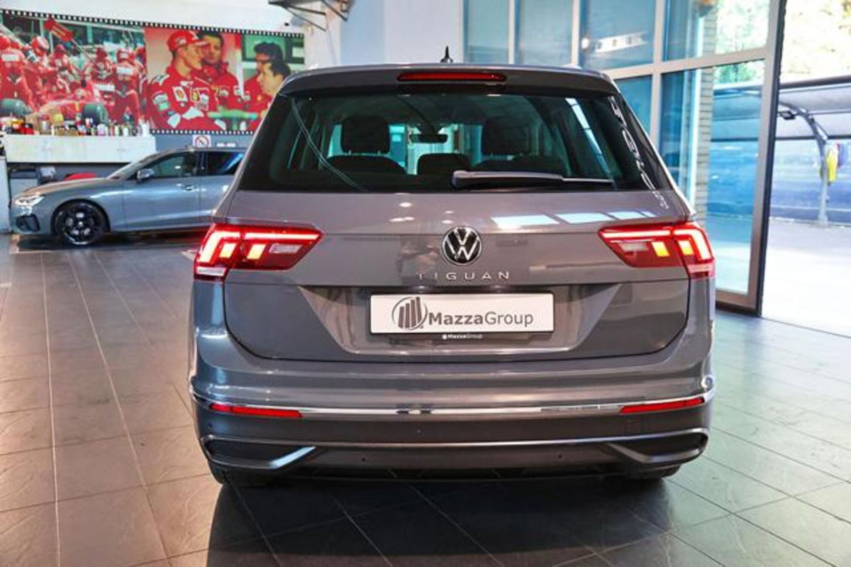 Volkswagen Tiguan 2.0 TDI 150 CV SCR DSG 4MOTION Life (8)